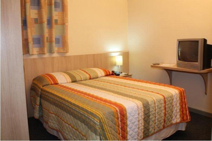 Euro Hotel Куритиба Экстерьер фото
